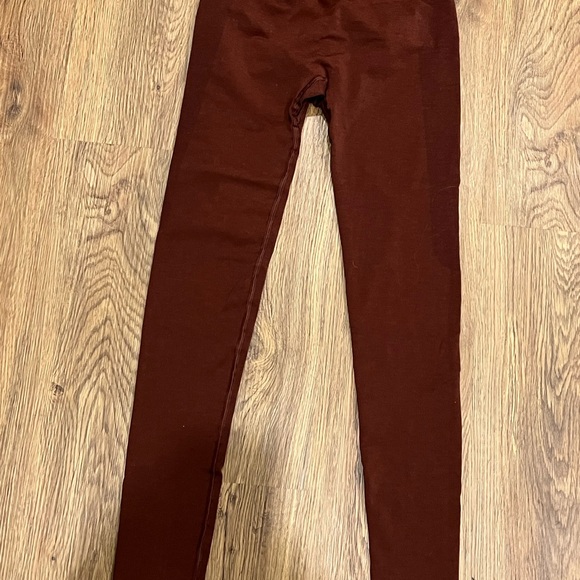 Alphalete amplify size small copper leggings original fabric - Picture 2 of 4